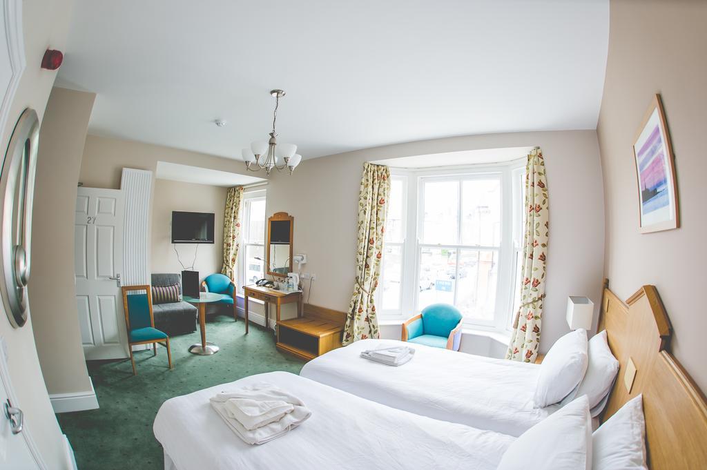 Four Seasons Hotel Aberystwyth Room photo